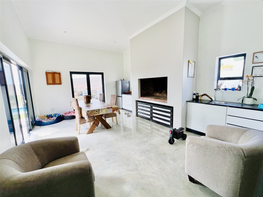 4 Bedroom Property for Sale in Mount Royal Golf Estate Western Cape